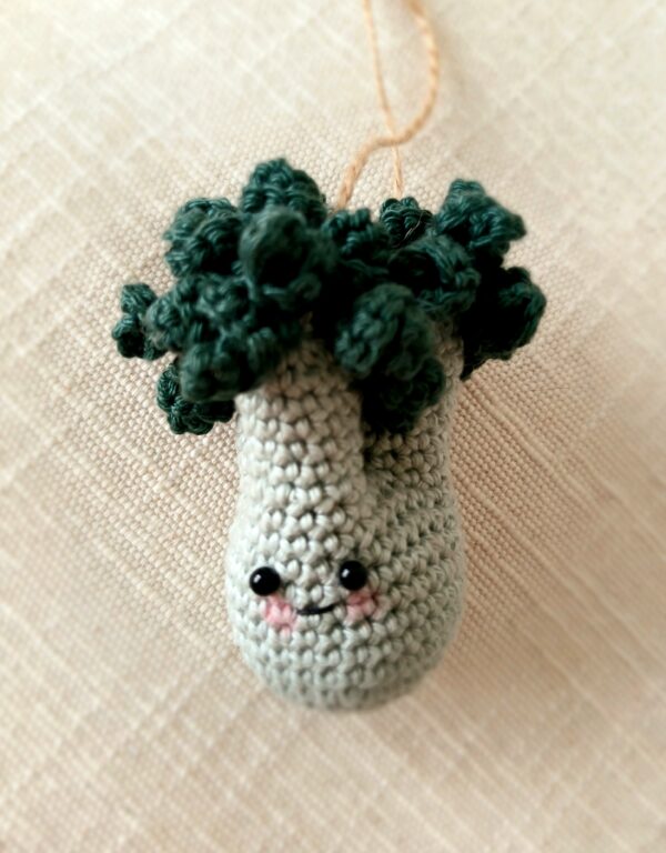 Cute Broccoli Amigurumi Hanging Decoration